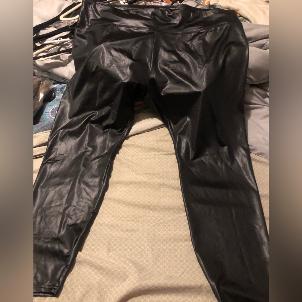 Wild Fable faux leather leggings size 3X